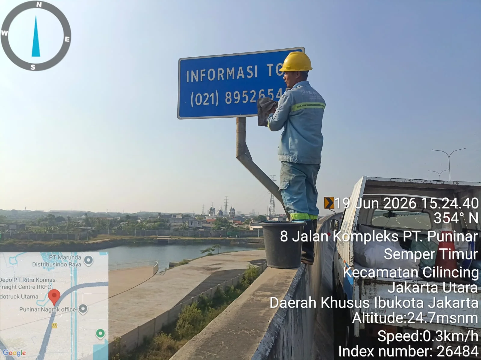 PEMBERSIHAN RAMBU INFORMASI JALAN